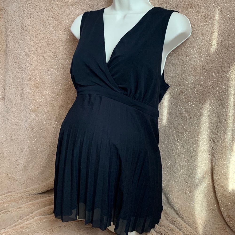 Motherhood Maternity Special Occasion Tunic Top Sleeveless Shirt L Black
